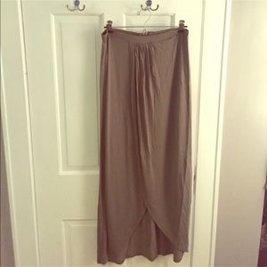 SOLD 🎉ASOS Open front Maxi skirt